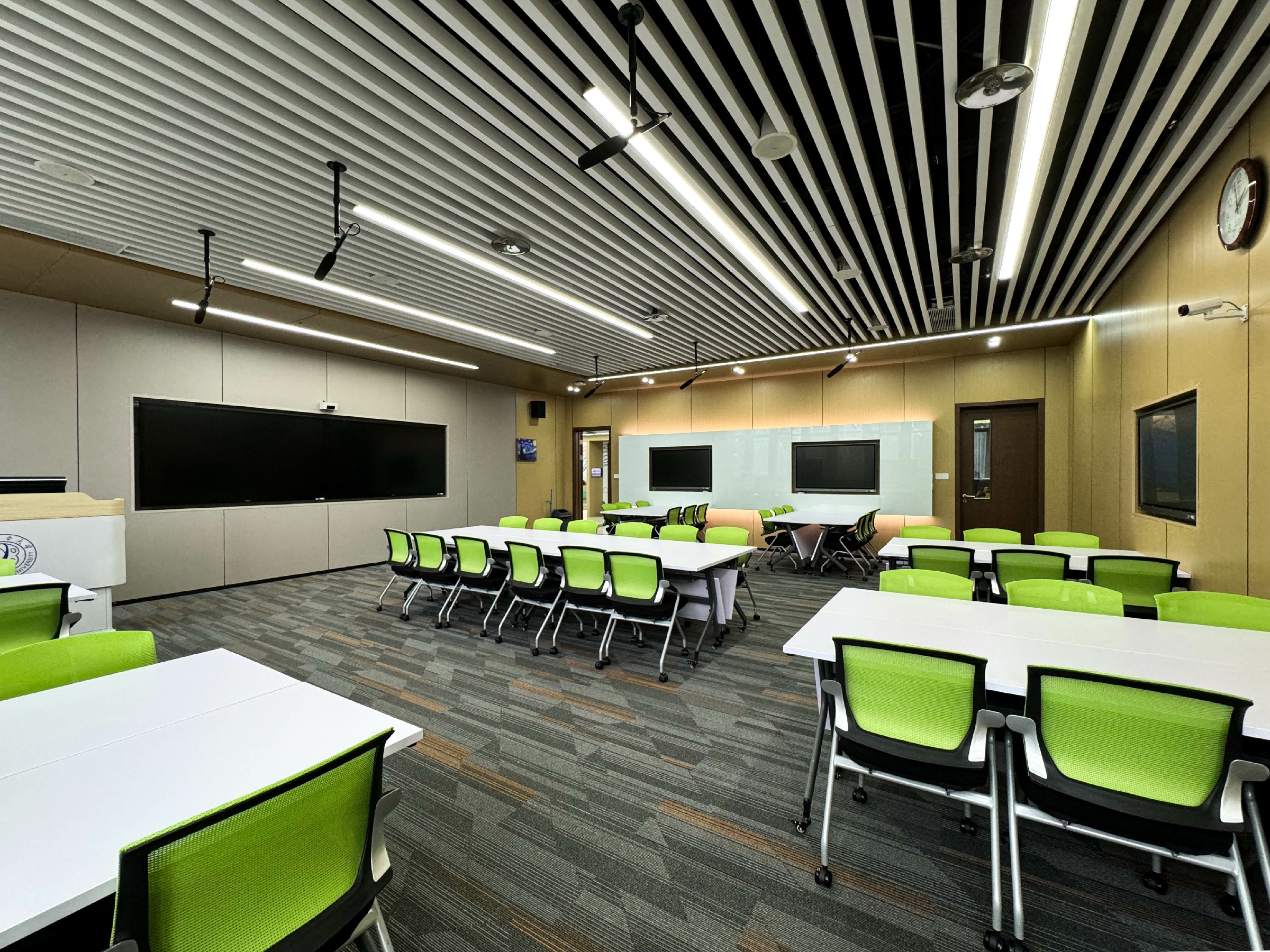 9f961f325c64c42e87551365b559467